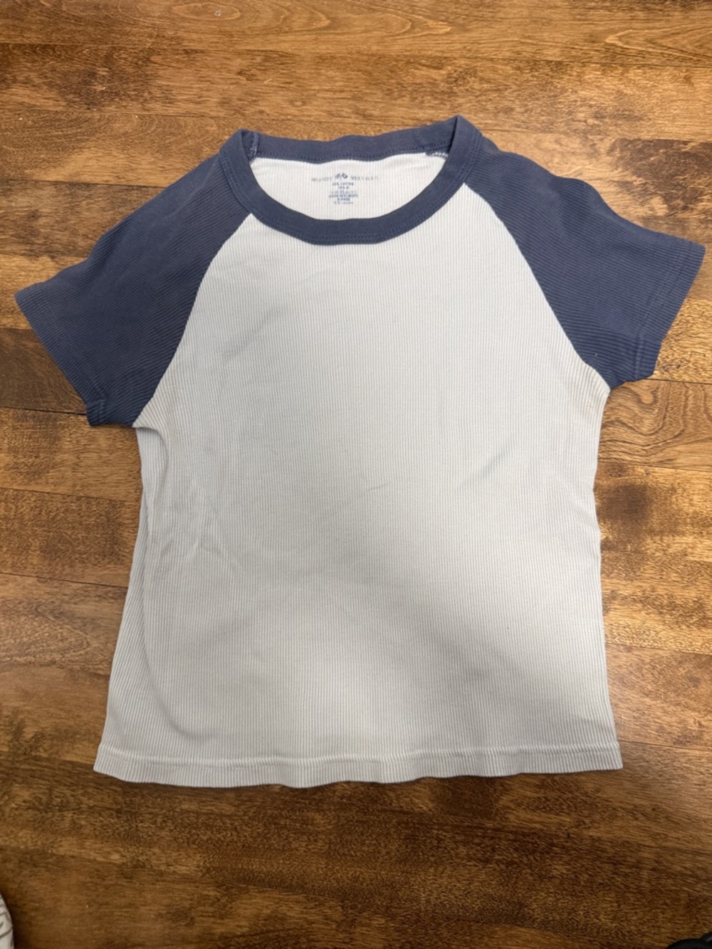 Brandy Melville White Ribbed Tee with Navy Raglan Sleeves